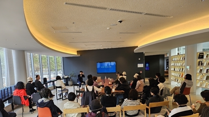 경북도서관, 이용자와 함께하는 인문학 야외체험 진행