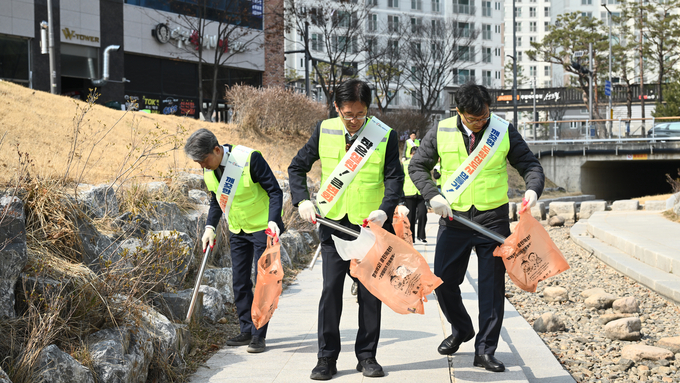 “지역민과 함께 깨끗하고 살기 좋은 도청 신도시 조성한다!”
