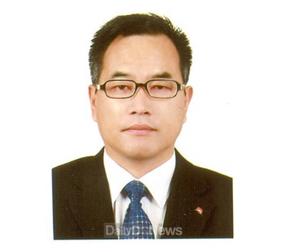 MVP공무원에 선정된 김사근