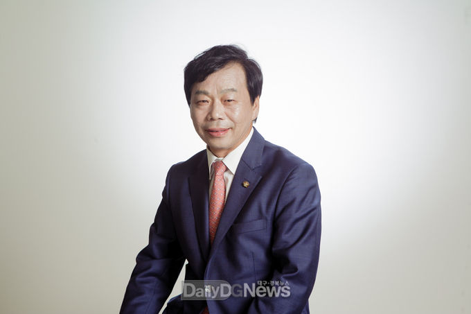 이완영 국회의원