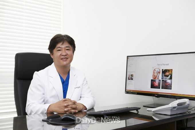 이성하 비엘성형외과피부과의원 원장. (사진=대구시 제공)