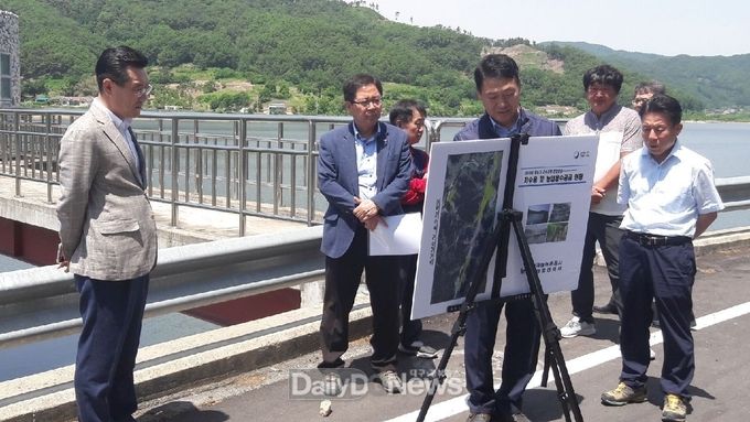 (사진제공=한국농어촌공사 경북지역본부)한국농어촌공사 구미·김천지사 관내 저수지 용수공급 및 모내기철 추진상황 점검