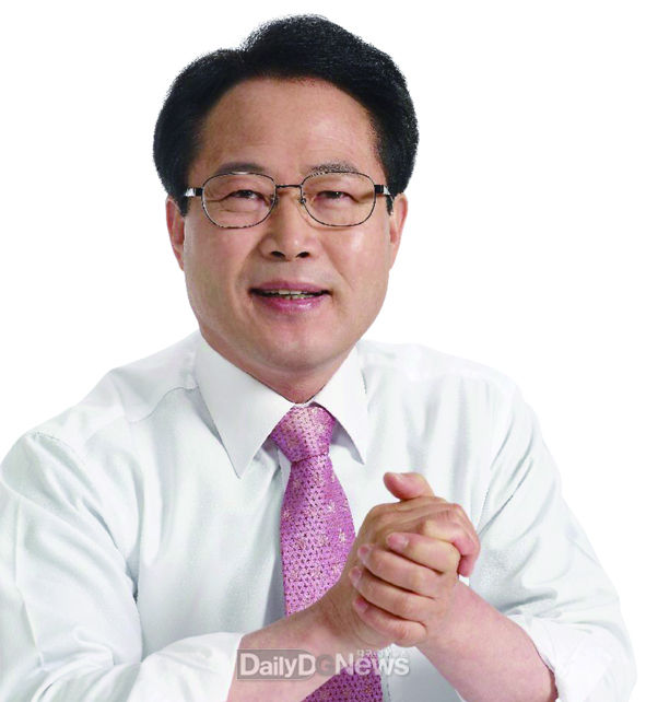 윤위영 전)영덕부군수