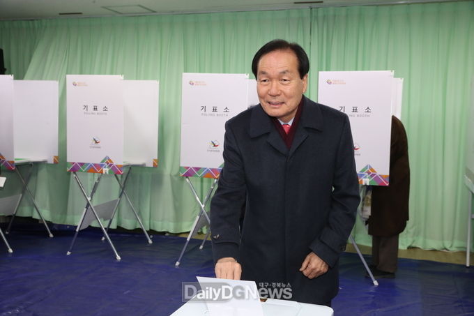사전투표 의성군(데일리대구경북뉴스 김형만 기자)