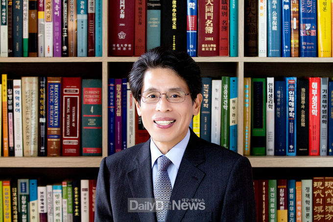 안동시 보건위생과장 보건학박사 김문년