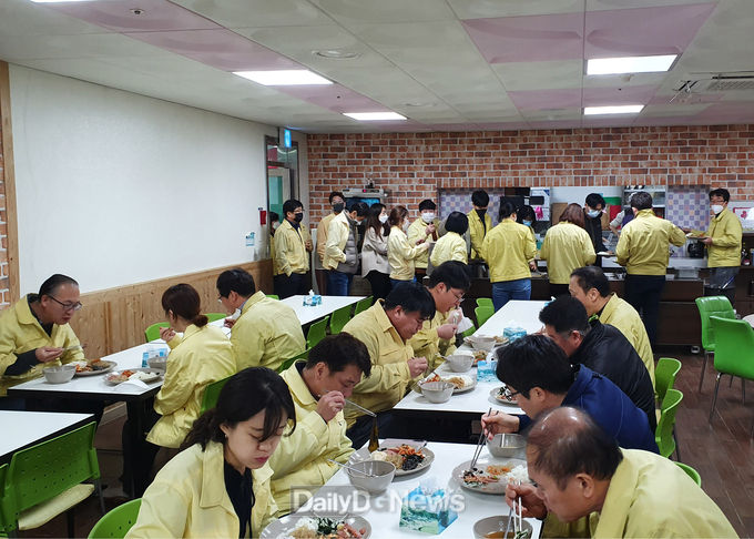 영양군, 구내식당 요일 휴업제 시행