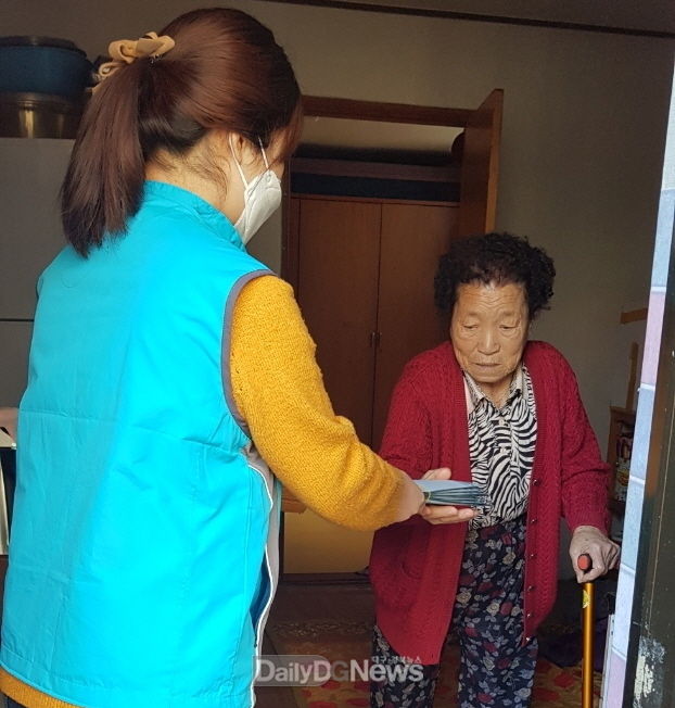 울진군, 취약계층 마스크 우선공급