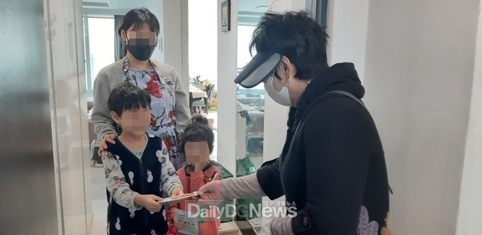 포항시, 임산부 및 미취학 아동에게 마스크 배부