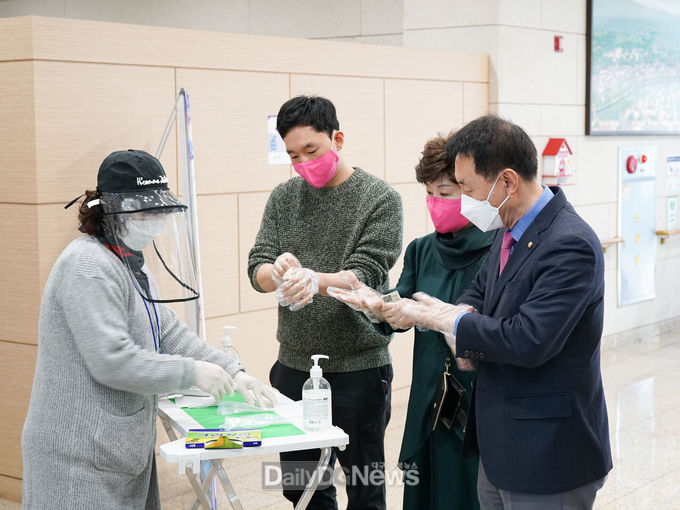 통합당 김석기 후보, 사전투표 완료
