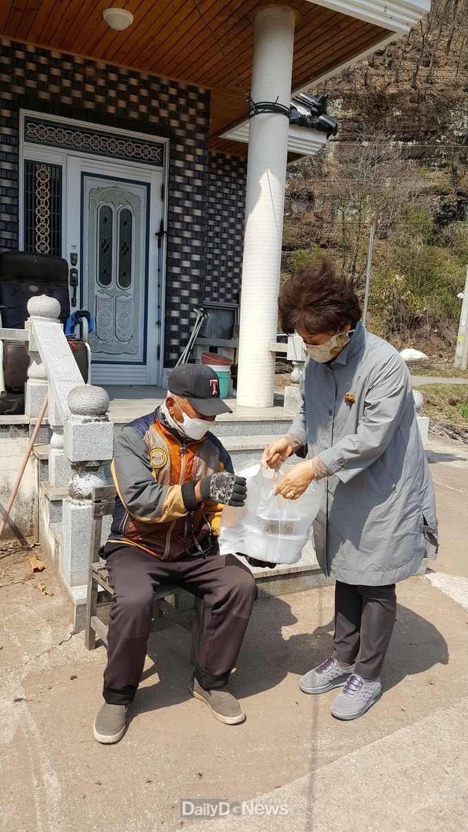 영양군 영양군지역사회보장협의체, 코로나19 극복 사랑의 반찬 나눔