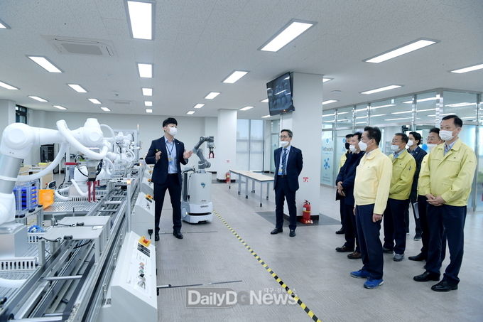 최기문 영천시장, 한국폴리텍대학 로봇캠퍼스 방문