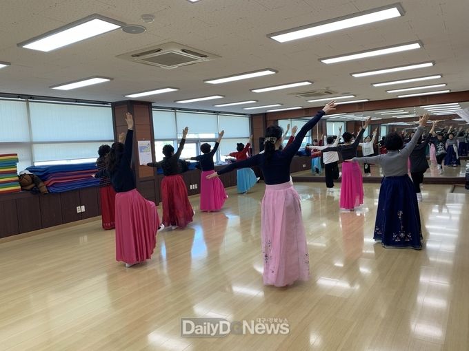 2020년도 제2기 울진군종합복지회관 교육수강생 모집