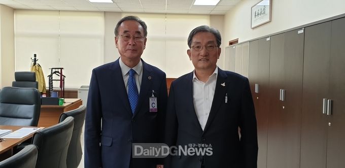노영민 비서실장 면담
