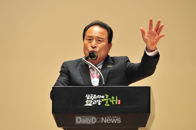 김영만 군수