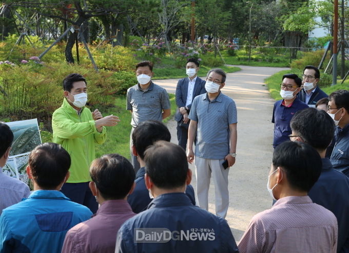 시정과 하나로(路)! 포항시, 읍면동장 소통 트레킹 열어