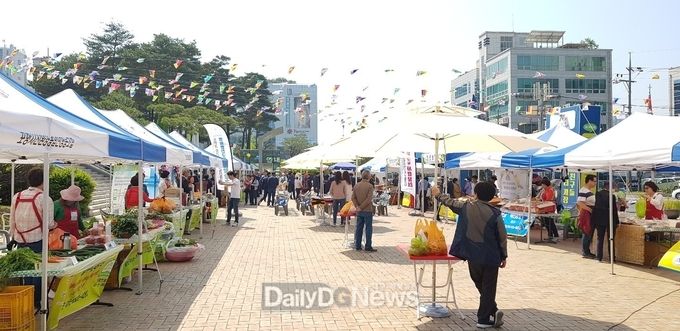 포항시정례직거리장터 ‘영일만친구사랑장터’