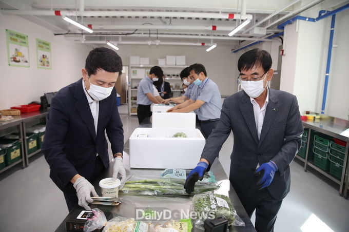 이강덕 시장, 임산부 친환경농산물 꾸러미 지원사업 현장 방문