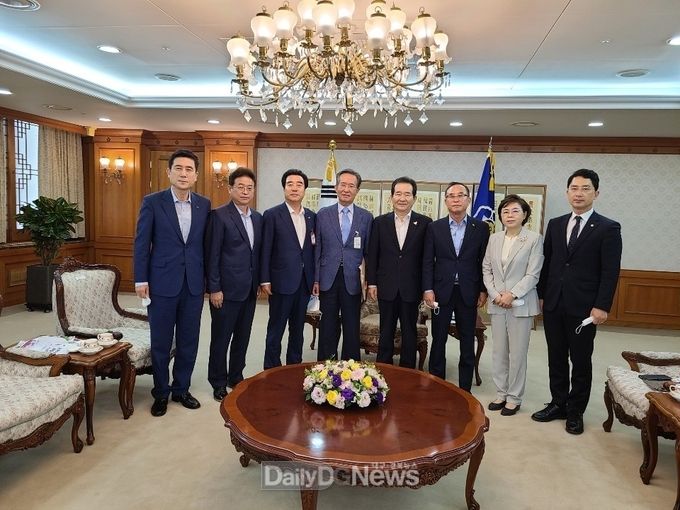 이강덕 시장, 정세균 국무총리에 지진피해 100% 지원 건의