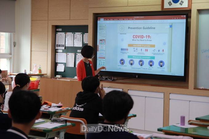 구미 사곡고 간학문적으로 해석한 걸리버 여행기를 통한 진로탐색 모형 연구 steam 수업
