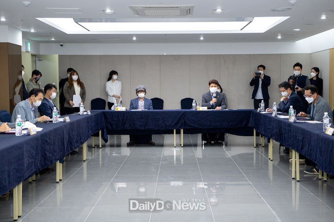 로봇필름페어 위촉식 및 간담회