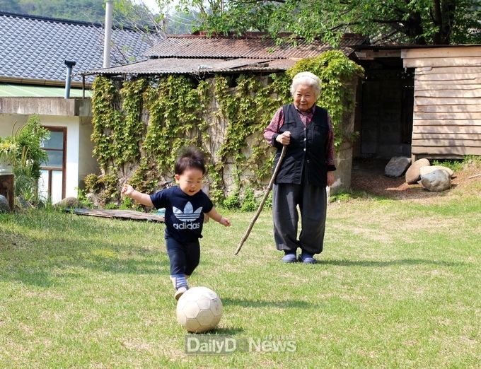 (최우수)왕할머니, 나좀 봐요