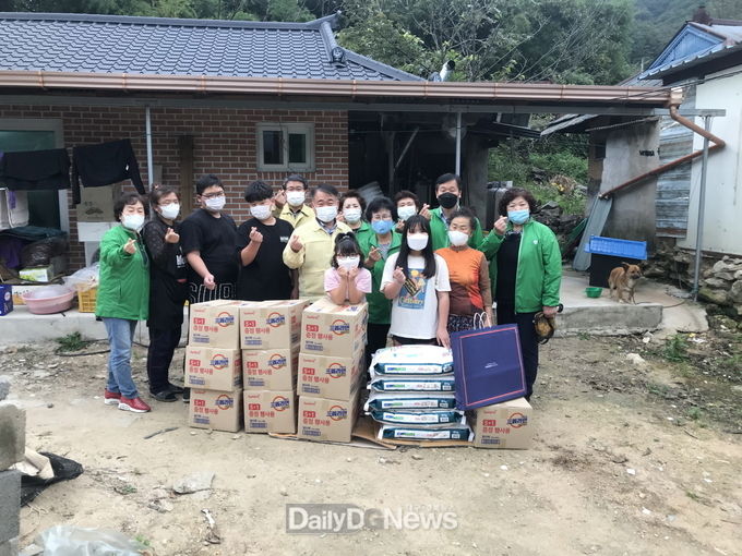 상주시새마을부녀회, 추석맞이 다둥이가정 사랑의 위문품 전달