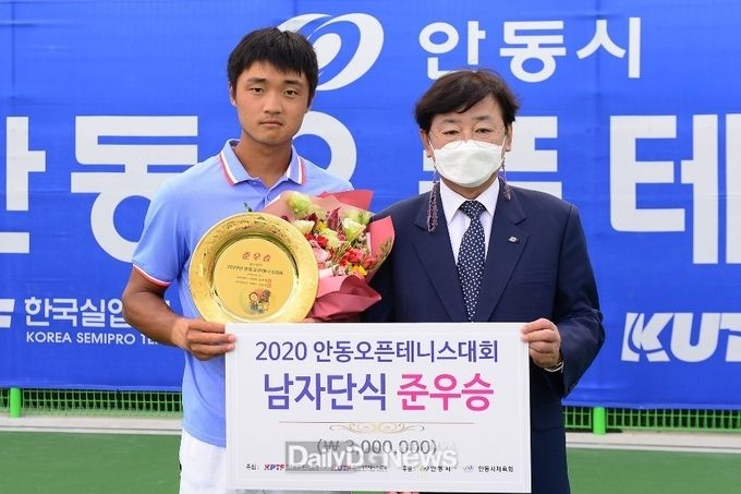 (좌측부터)강구건선수_안동시장