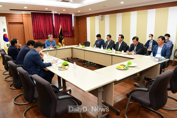 고령군, 농정협력 위한 행정과 농협 간담회 개최