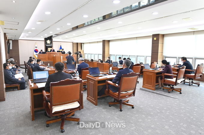 청송군의회, 제247회 임시회 폐회