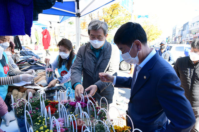 아이코리아 고령군지회 아나바다 행사