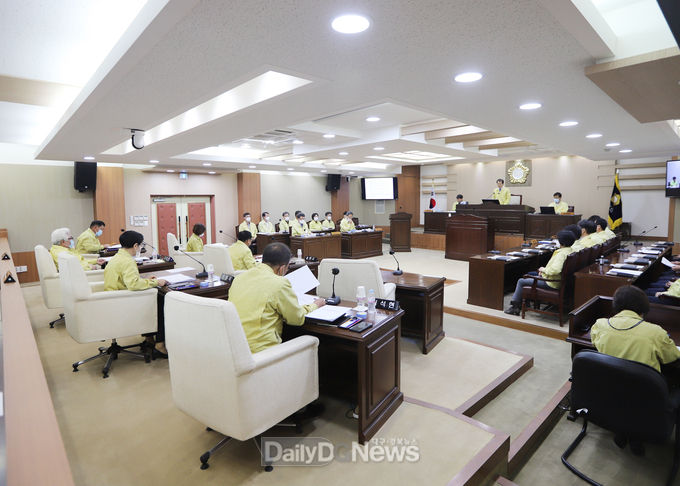 영양군의회는 지금, 제263회 임시회 진행중