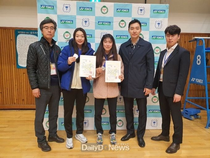 김천시청 배드민턴단, 전국대회 메달 싹쓸이!