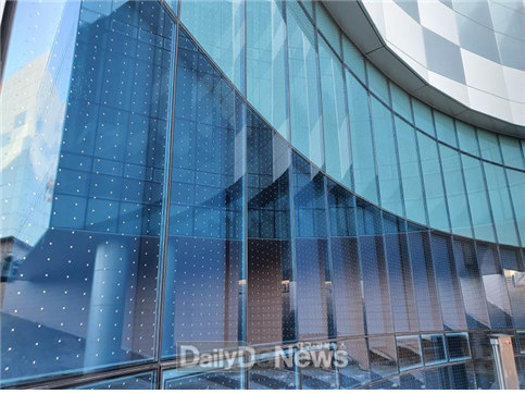 조류 충돌 방지 테이프 부착 후