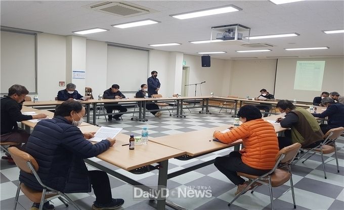 군위군조합공동사업법인, 2021년 토마토 시장 공략 정보교류 소통 간담회 개최