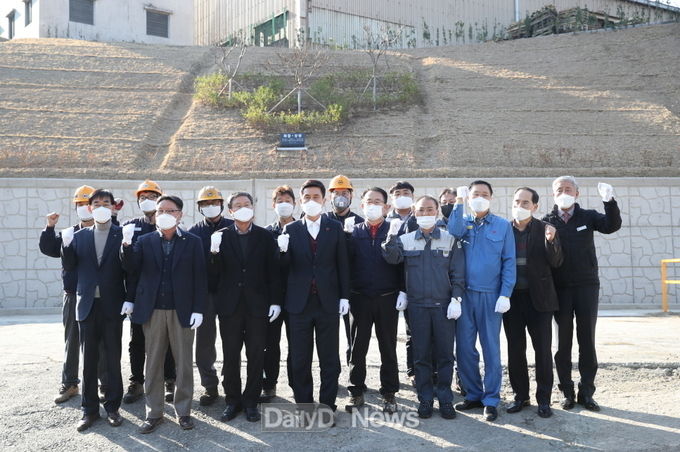 이강덕 포항시장, 기업체 태풍 피해복구 현장 방문