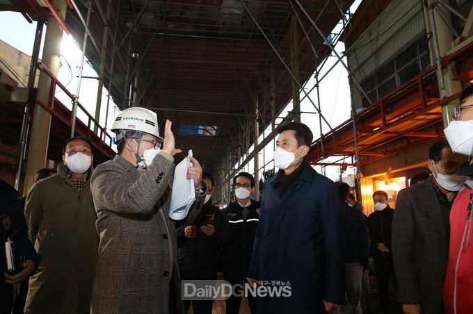 이강덕 시장, 죽도시장 주요사업 현장 방문 및 동절기 안전점검 실시