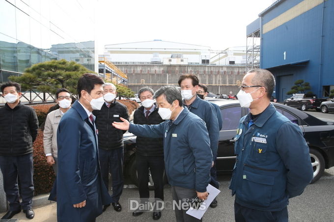 포항시장, 설맞이 기업체 생산현장 방문