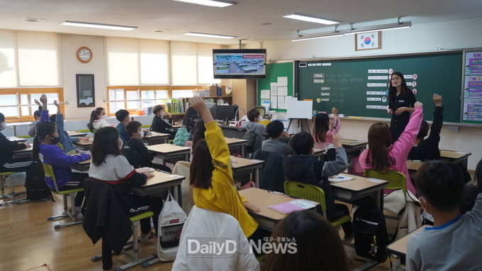 학생 주도형 수업 확산 및 미래형 수업 모델 연구 확대