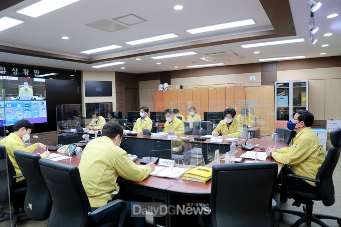 울진군, 현장 소통형 중대본 회의에서 소상공인 지원 등 건의