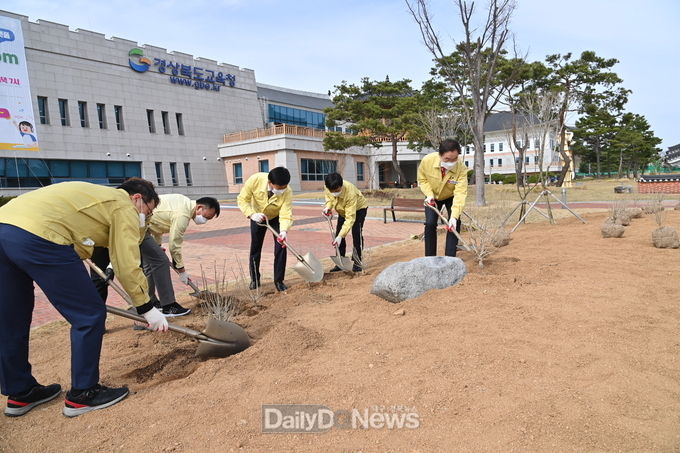 경북교육청, 안동무궁화 심기 식목 행사 개최