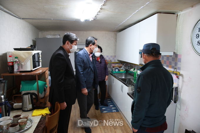 울진군, ‘저소득층 맞춤형 싱크대 지원사업’ 실시