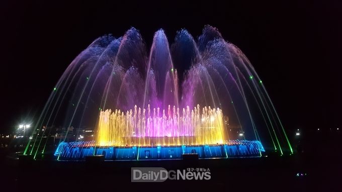 안동시 낙동강 음악분수