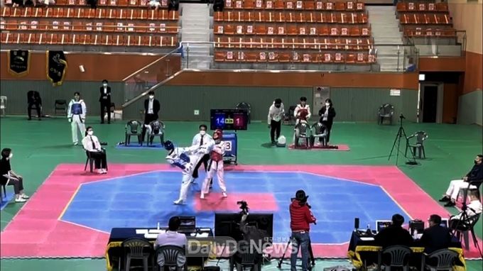 성주군청 여자태권도 선수단, 올해 첫 전국대회에서 금메달 획득