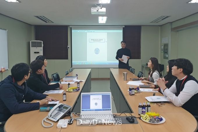 (구미대학교 제공)구미대학교가 신규 학습기업의 학습근로자를 대상으로 사전 교육을 진행하고 있다.