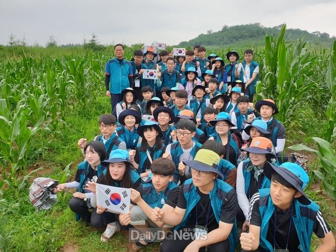 .경북교육청 제공) 지난 2019년 7월 임청각에서 하얼빈까지 독립운동가의 독립운동 발자취 답사( 석주 이상룡 순국지- 중국 서란시 소과전자촌)
