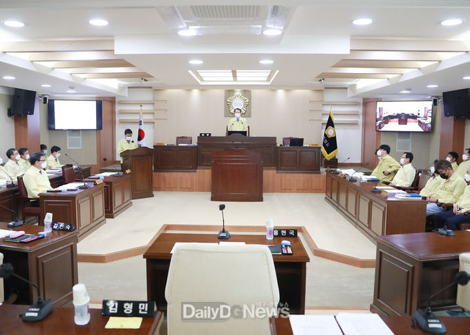 영양군의회, 제268회 정례회 개회