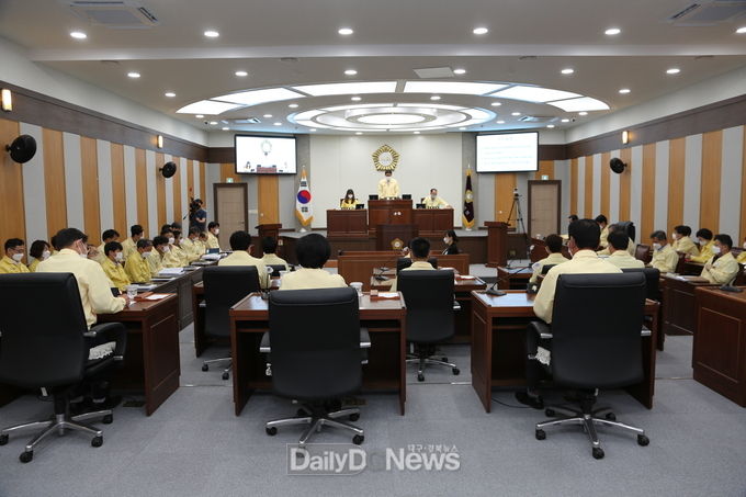 칠곡군의회, 제274회 정례회 제2차 본회의 개회