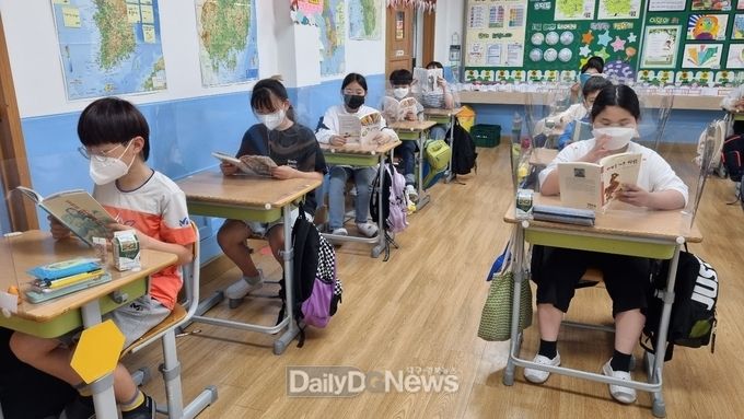 경북교육청, 모든 학급에 도서구입비 총 66억1,445만 원 지원