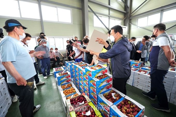 군위군, 22일 농산물 공판장 개장