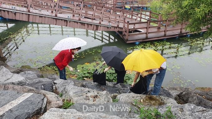 경산시 건강증진과, 남매공원 환경정화 봉사활동 실시